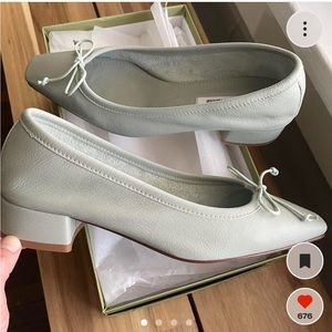About Arianne Mina Pumps in Sage